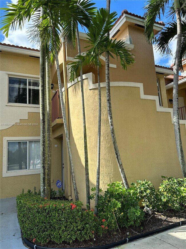 7850 NW 6th St, Pembroke Pines, FL 33024