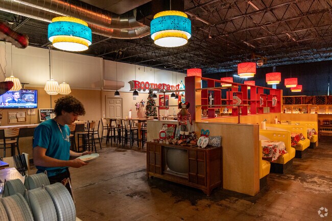Milton welcomes its residents to its pizzeria.