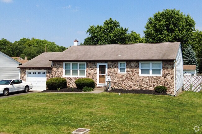 Stone Ranch homes often have attached garage in the Bensalem neighborhood.