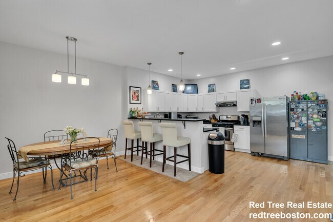 173 Walnut St, Somerville, MA 02145 - photo 7