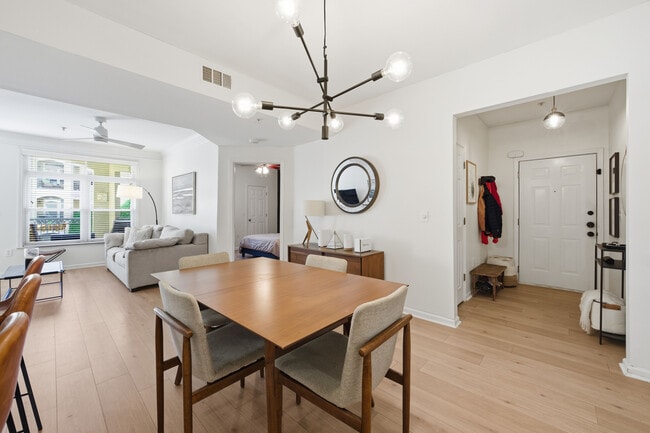 Tuscany unit 3219, Atlanta, GA 30309 - photo 3