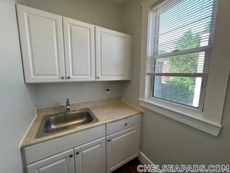 48-50-50 Clark Ave Unit 3R, Chelsea, MA 02150