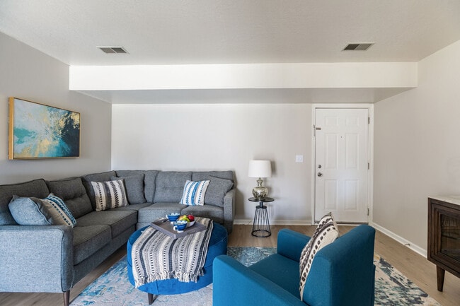 Georgetown Park Apartments, Fenton, MI 48430 - photo 3