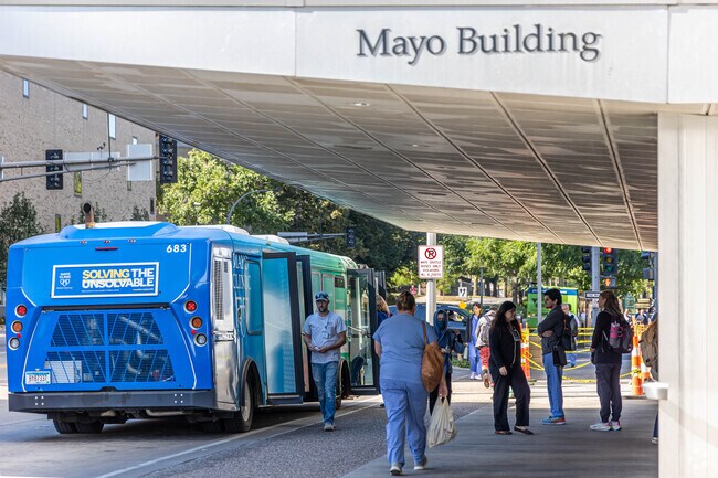 Although most people use their cars to get around, public transit is availabl in John Marshall.