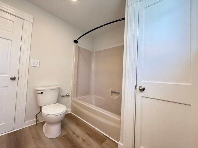 208 Main St unit 210, Somersworth, NH 03878 - photo 6