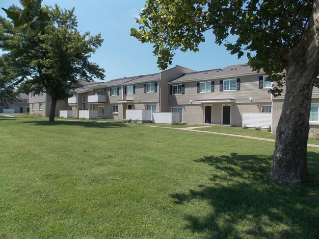 Metro Plex Apartments, Tulsa, OK 74134 - photo 3