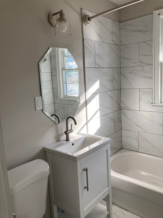 612 Emmett St unit 1, Palatka, FL 32177 - photo 4