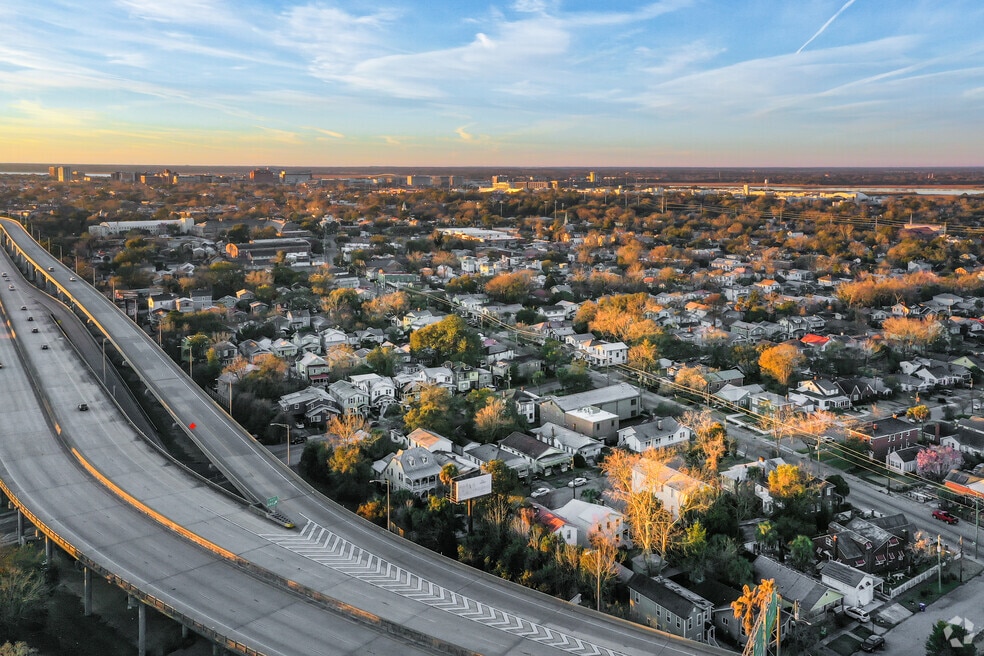 EastCentral_518325_1025_AG_V1