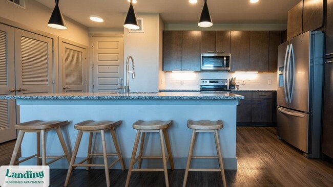 6107 E Riverside Dr unit 470, Austin, TX 78741 - photo 4