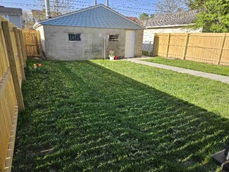 565 Sheldon Ave, Columbus, OH 43207