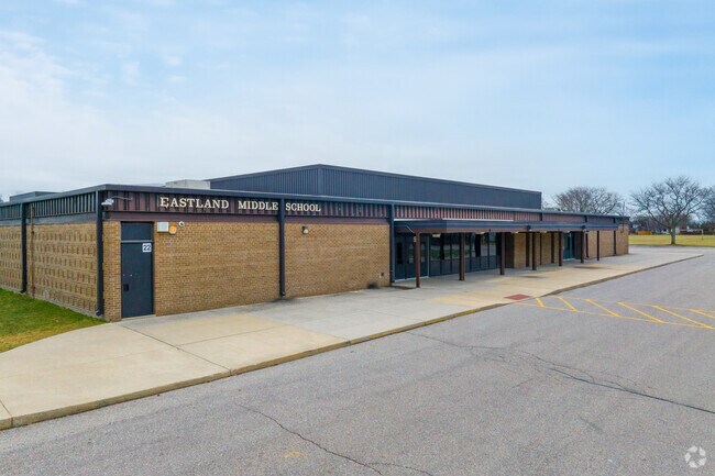 Eastland Middle School side drop off area.