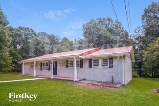 2422 Chestnut Log Ln, Lithia Springs, GA 30122