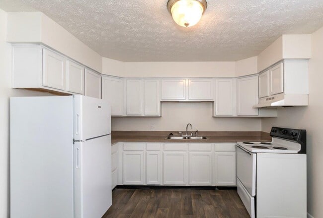 The Boardwalk at Westlake Apartments and Townhomes, Indianapolis, IN 46224 - photo 6