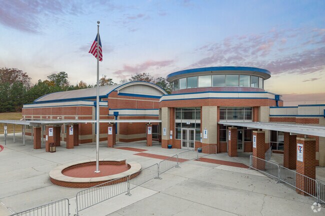 Woodland Middle School teaches grades 6th through 8th.