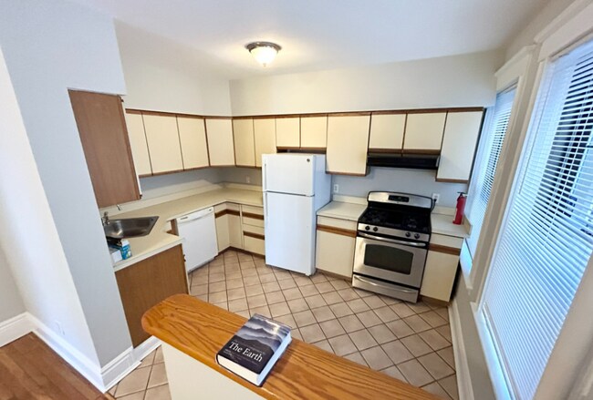 1758 Commonwealth Ave unit 1, Brighton, MA 02135 - photo 7