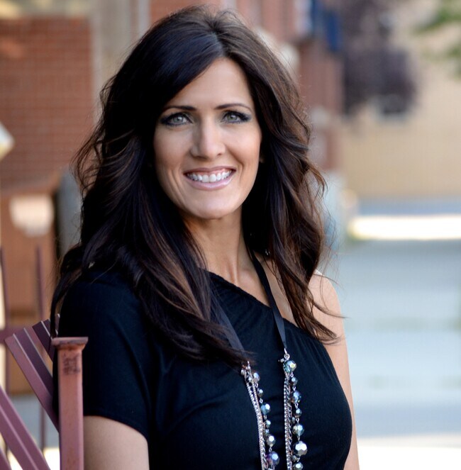 Rochelle Houghton