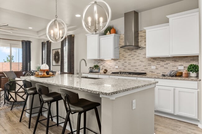 5379 La Cueva St SW, Los Lunas, NM 87031 - photo 2