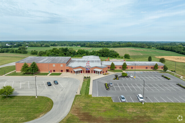 Bloomfield Elementary School has a student:teacher ratio of 13:1.