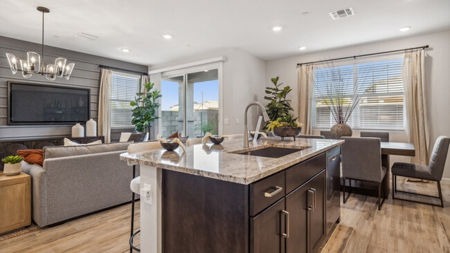 21114 N 58th Way, Phoenix, AZ 85054 - photo 5