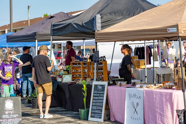 Just minutes away, Valley High Manor residents can enjoy the Pleasant Hill Farmers Market.