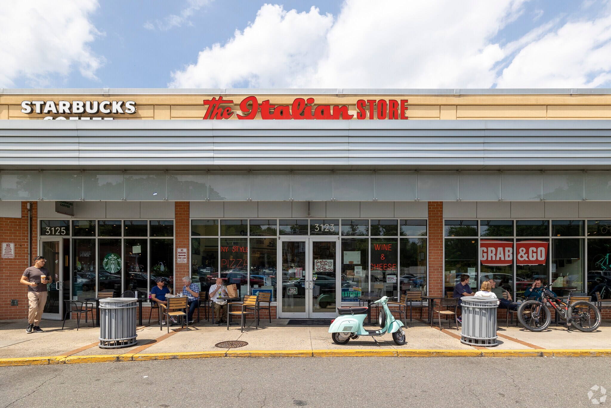 The Italian Store offers delicious subs and pizza for residents of Gulf Branch.