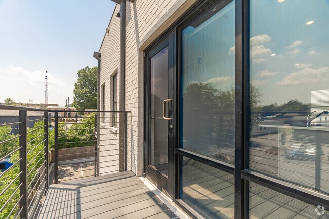 The Flats at Overton, Memphis, TN 38104 - photo 4