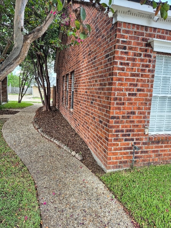 152 S Foster Dr, Baton Rouge, LA 70806 - photo 2