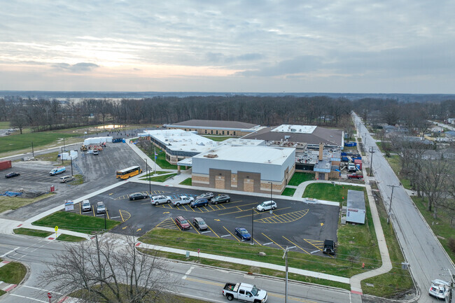 Douglas MacArthur Elementary School.