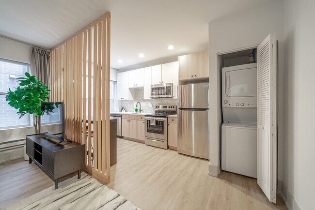 3546 N Southport Ave unit ID1360111P, Chicago, IL 60657 - photo 5