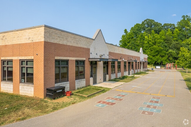 Windsor Farm Elementary School.