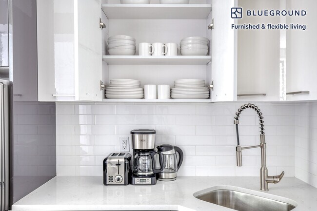 710 Degraw St unit FL2-ID908, Brooklyn, NY 11217 - photo 7