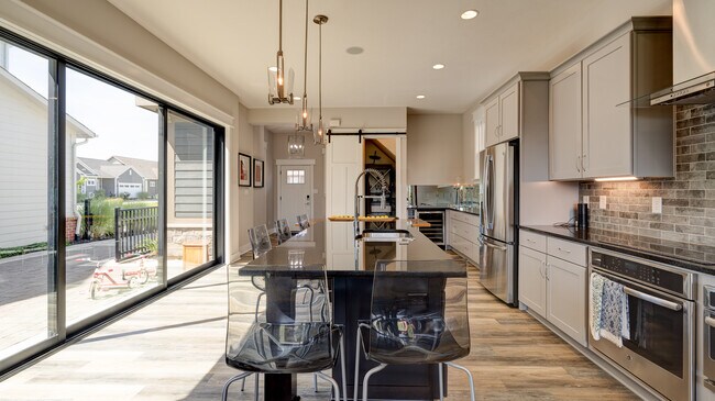 16054 Meadow Frost Ct, Fishers, IN 46037 - photo 3