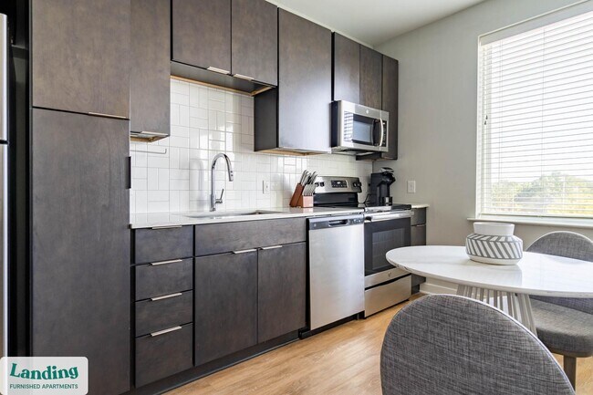 545 Foster St unit 431, Durham, NC 27701 - photo 6