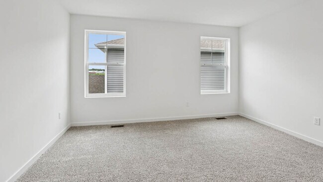 519 Trysil Aly N, Stoughton, WI 53589 - photo 4