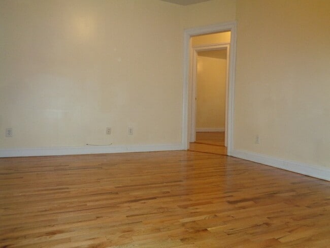 3625 Waldo Ave unit 2, Bronx, NY 10463 - photo 5