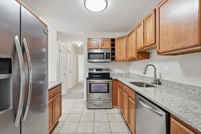 6230 Edsall Rd, Alexandria, VA 22312 - photo 4