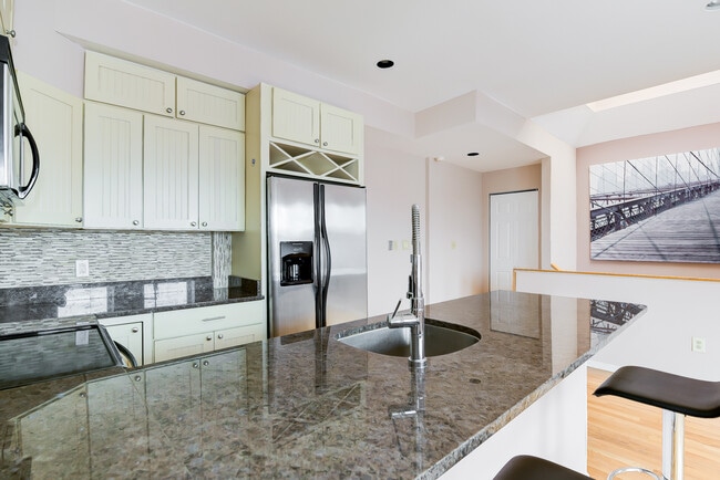 2300 18th St NW unit 301, Washington, DC 20009 - photo 6