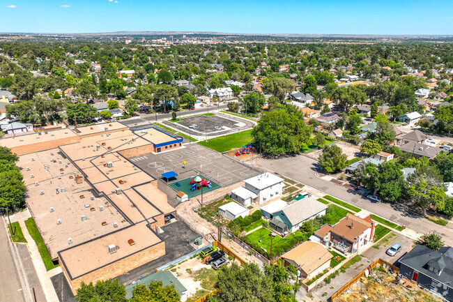 Columbian Elementary School in Pueblo is located in a beautiful environment.