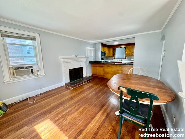 137 Virginia Rd, Waltham, MA 02453 - photo 2