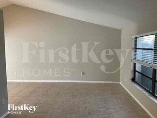 18130 Lake Worth Blvd, Port Charlotte, FL 33948