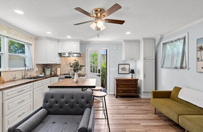 2 Mead Dr unit ID1354826P, Pensacola, FL 32526 - photo 2