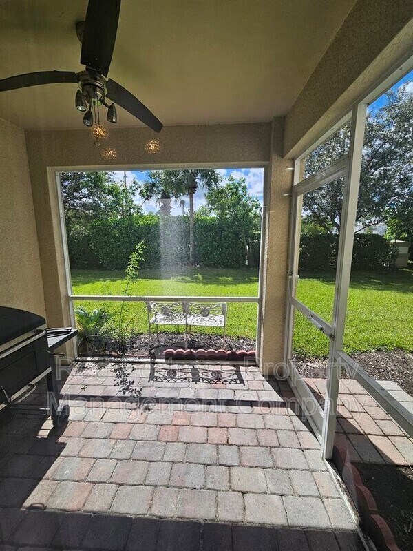 3886 Tilbor Cir, Fort Myers, FL 33916 - photo 6