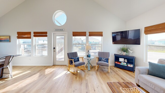 2285 E Lobster St, Crystal Beach, TX 77650 - photo 3