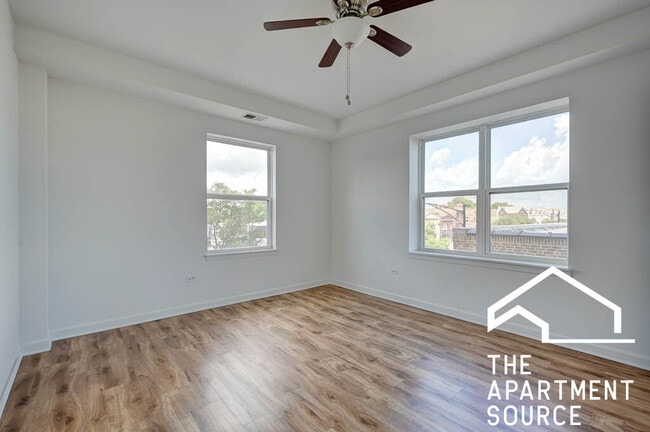 1544 W Glenlake Ave unit 3A, Chicago, IL 60660 - photo 5