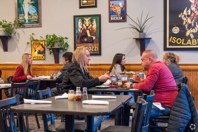 For smaller-scale shopping, Summerside locals can drive to Downtown Milford for a quiet dinner in town.