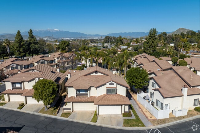 Homes with Spanish-inspired architecture are an excellent option for prospective homebuyers.