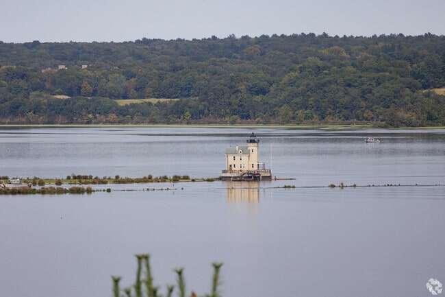 NH_Port Ewen 556191_P2_v1_TN_100224