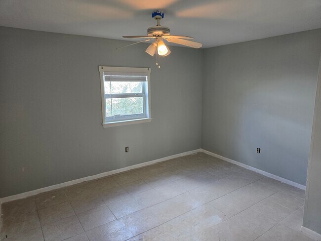 900 66th St unit A, Marathon, FL 33050 - photo 4