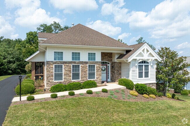 Warm Hearth Single-Family Homes is a modern retirement community in Merrimac.