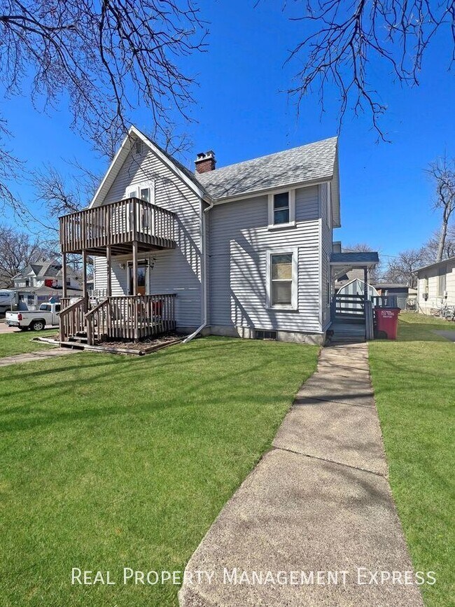 425-427 S Prairie Ave Unit 425, Sioux Falls, SD 57104